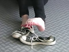 Amateur Babe Close Up Foot Fetish 