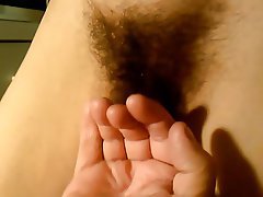 Amateur Brunette Hairy MILF 